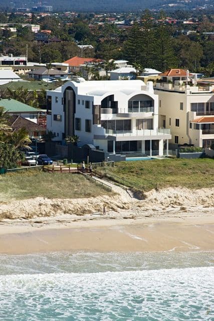 47-49 Hedges Avenue, MERMAID BEACH QLD 4218, Mermaid Beach - Image 1