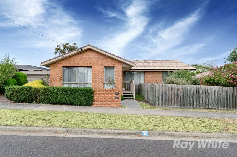 4 Olive Street, MORNINGTON VIC 3931, Mornington - Image 1