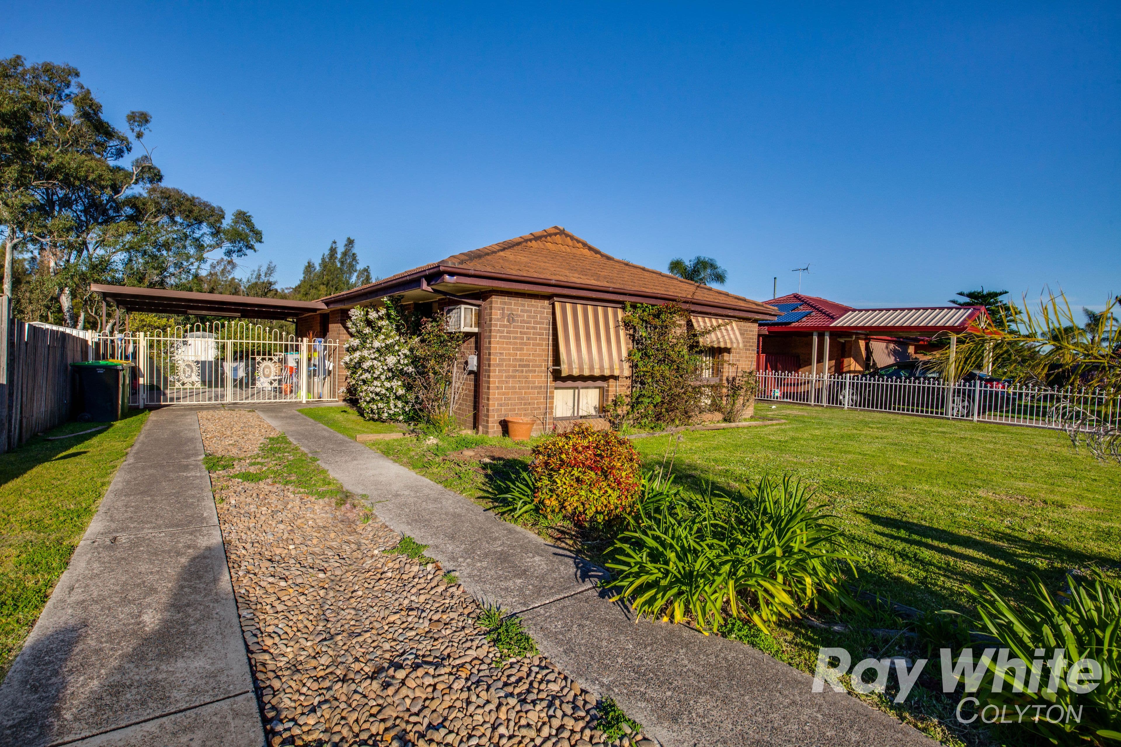 16 Swamphen Street, Erskine Park - Image 1