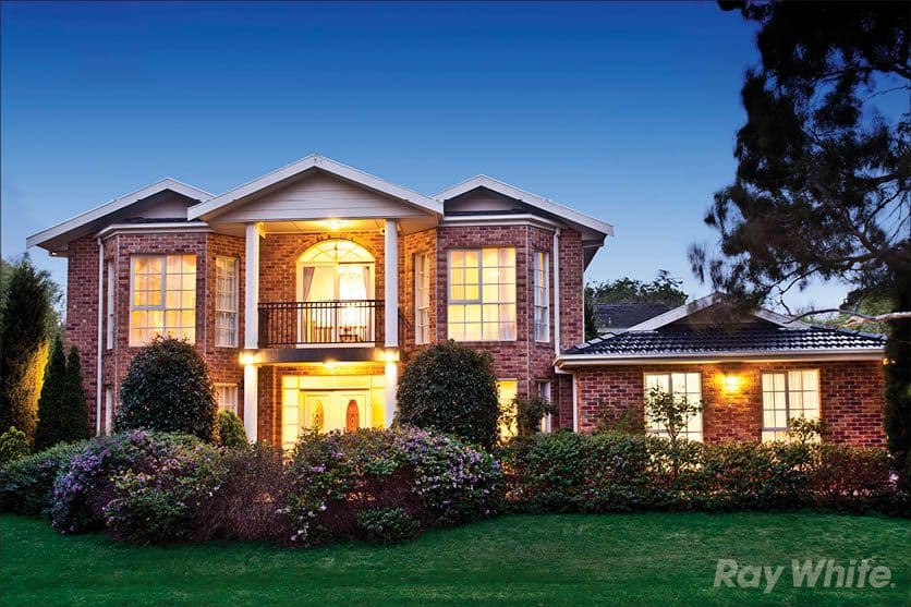 7 Peartree Way, GLEN WAVERLEY VIC 3150, Glen Waverley - Image 1