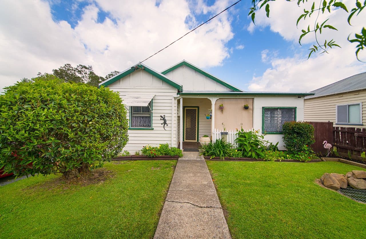 9 Beeton Parade, Taree - Image 1