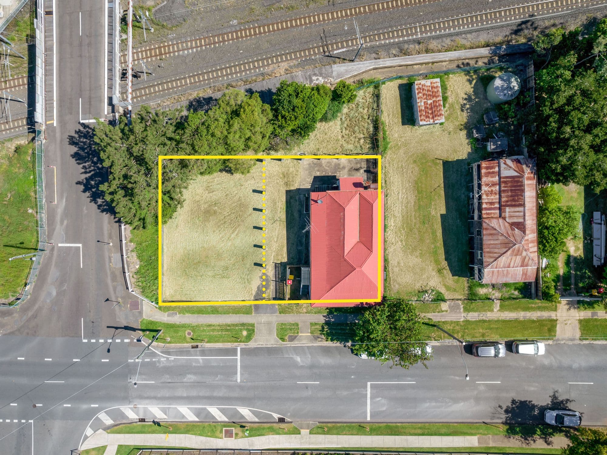 2 Darling Street East, Ipswich QLD 4305, Ipswich - Image 1