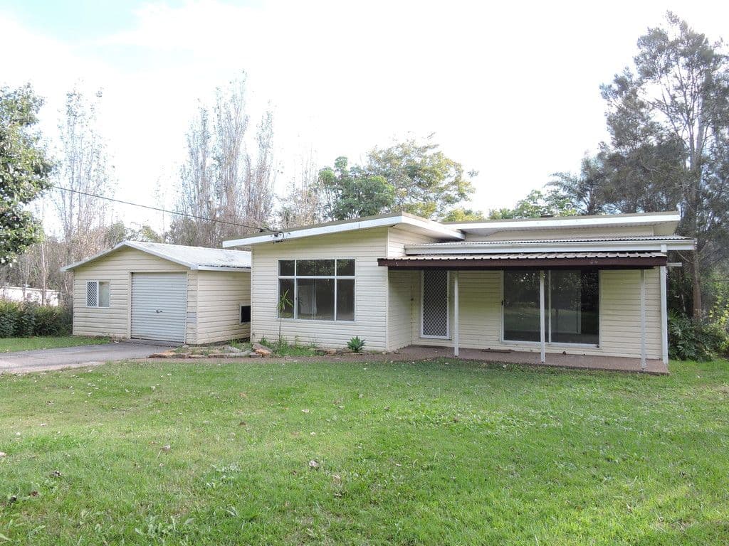 993 The Entrance Road, Forresters Beach - Image 1
