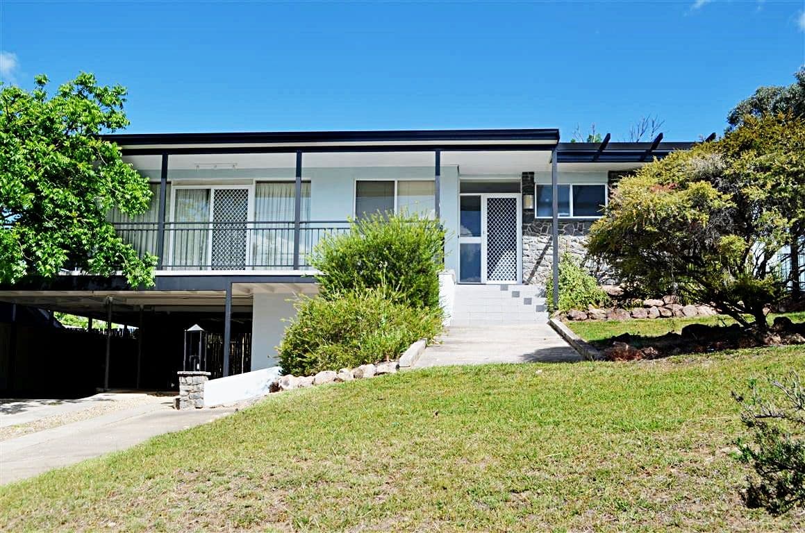 208 Wynyard Street, Tumut - Image 1