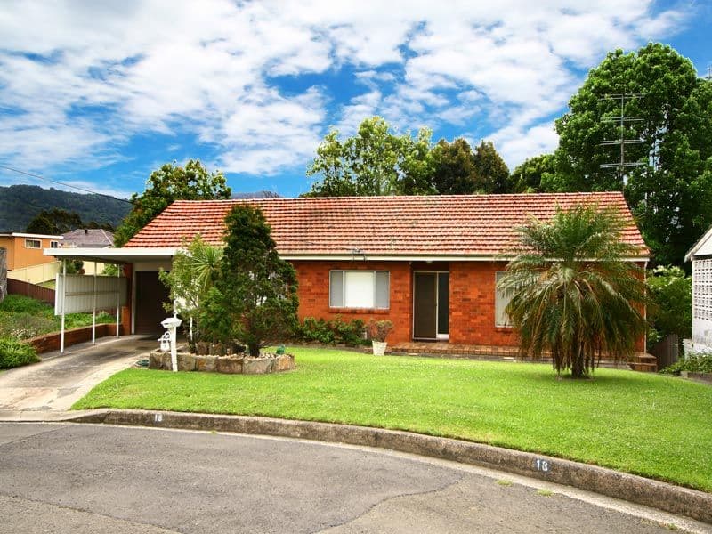 18 McLean Avenue, FAIRY MEADOW NSW 2519, Fairy Meadow - Image 1