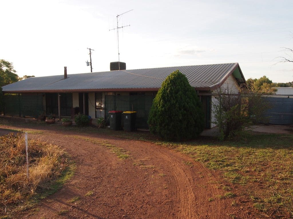 Iona 1a Welcome Road, Parkes NSW 2870, Parkes - Image 1