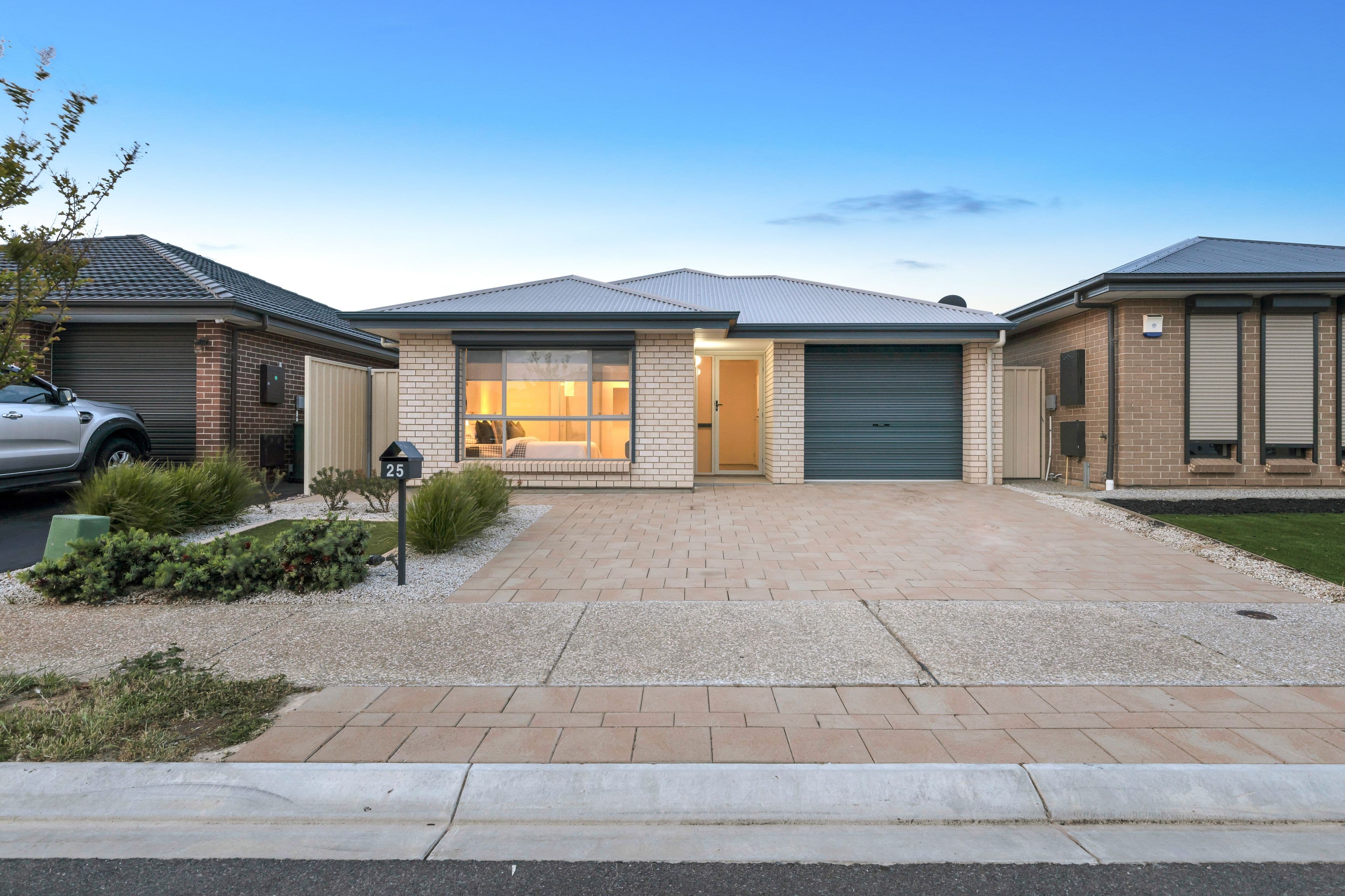 25 Helene Street, Munno Para West SA 5115, Munno Para West - Image 1