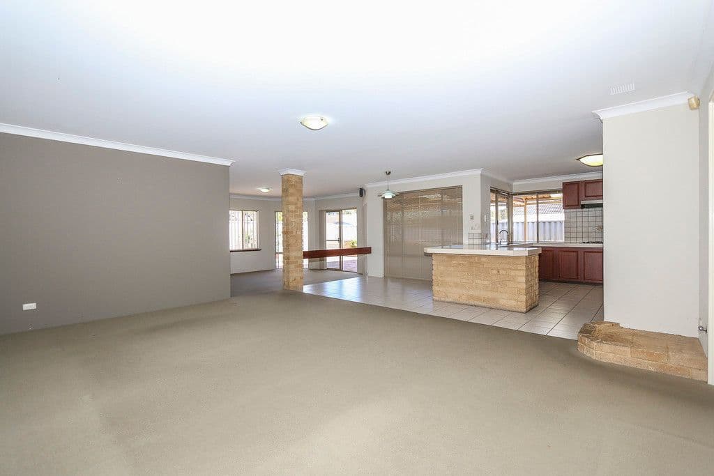 41 Drayton Green Way, Kingsley WA 6026, Kingsley - Image 1