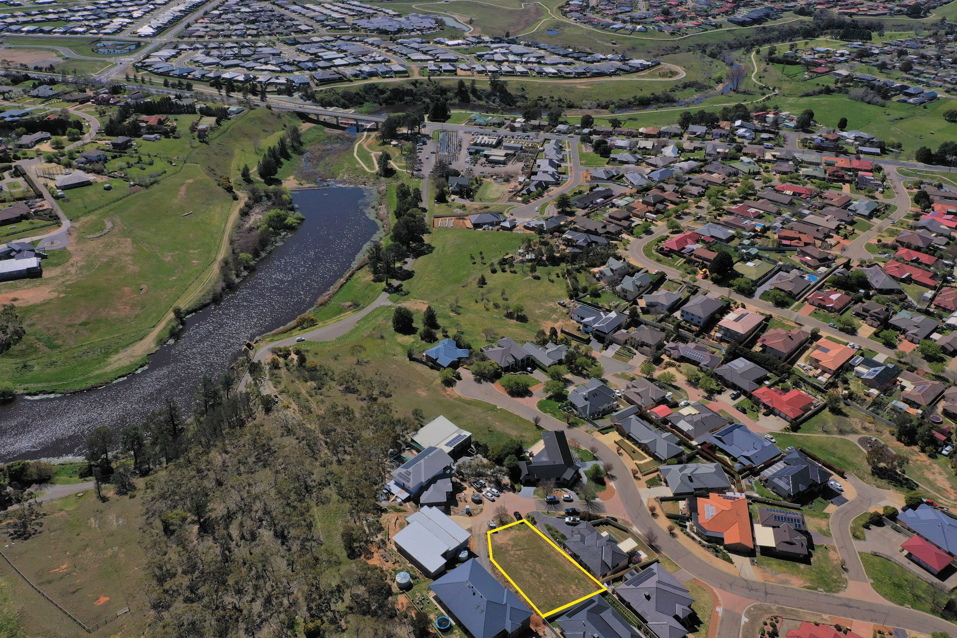 4 Thomas Place, Goulburn NSW 2580, Goulburn - Image 1