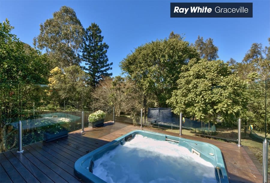 67 Strickland Terrace, GRACEVILLE QLD 4075, Graceville - Image 1