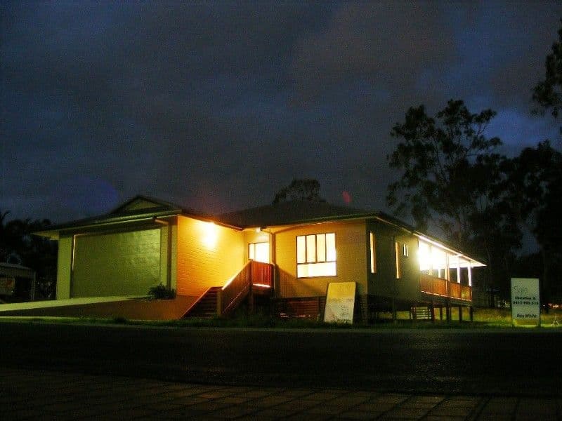 39 Valley Drive, CANNONVALE QLD 4802, Cannonvale - Image 1