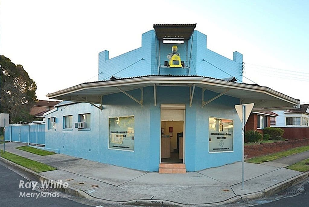 31 O'Neill Street, Guildford - Image 1