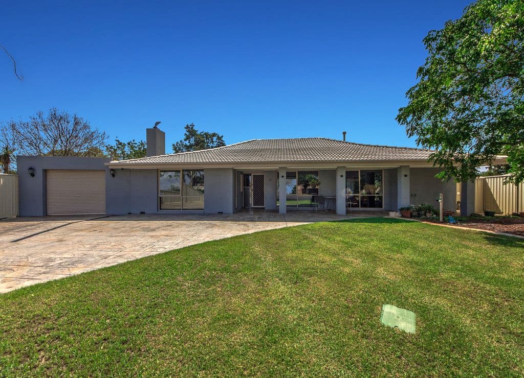 6 Shalimar Place, Melton West VIC 3337, Melton West - Image 1