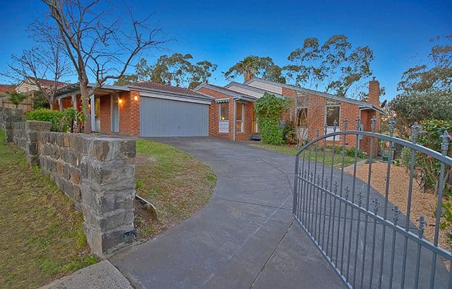 13 Summit Court, SAINT HELENA VIC 3088, St Helena - Image 1