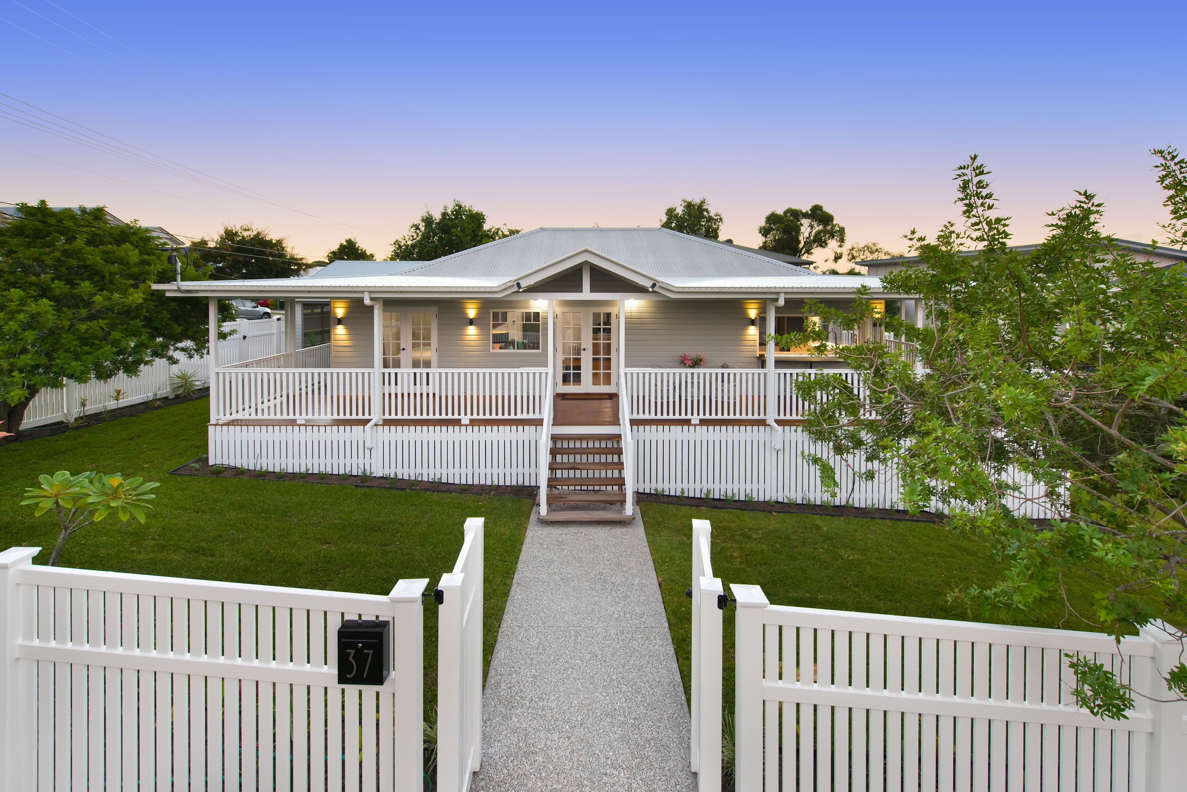 37 Windemere Avenue, Morningside QLD 4170, Morningside - Image 1