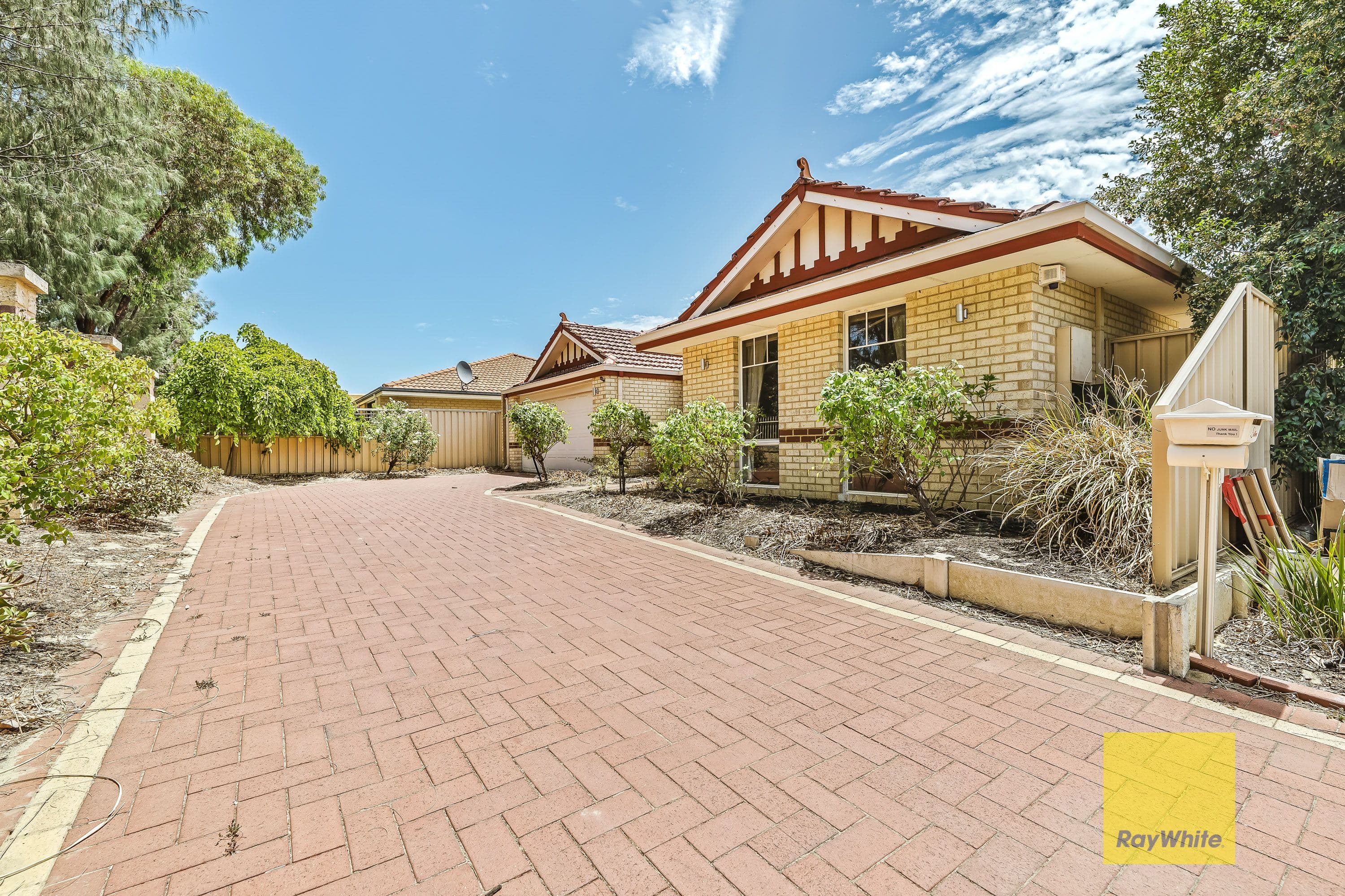 25 Brockwell Parkway, Landsdale WA 6065, Landsdale - Image 1