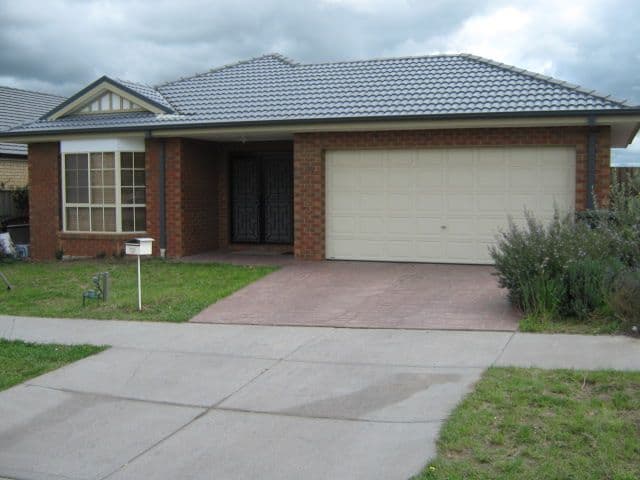 102 Royal Terrace, CRAIGIEBURN VIC 3064, Craigieburn - Image 1