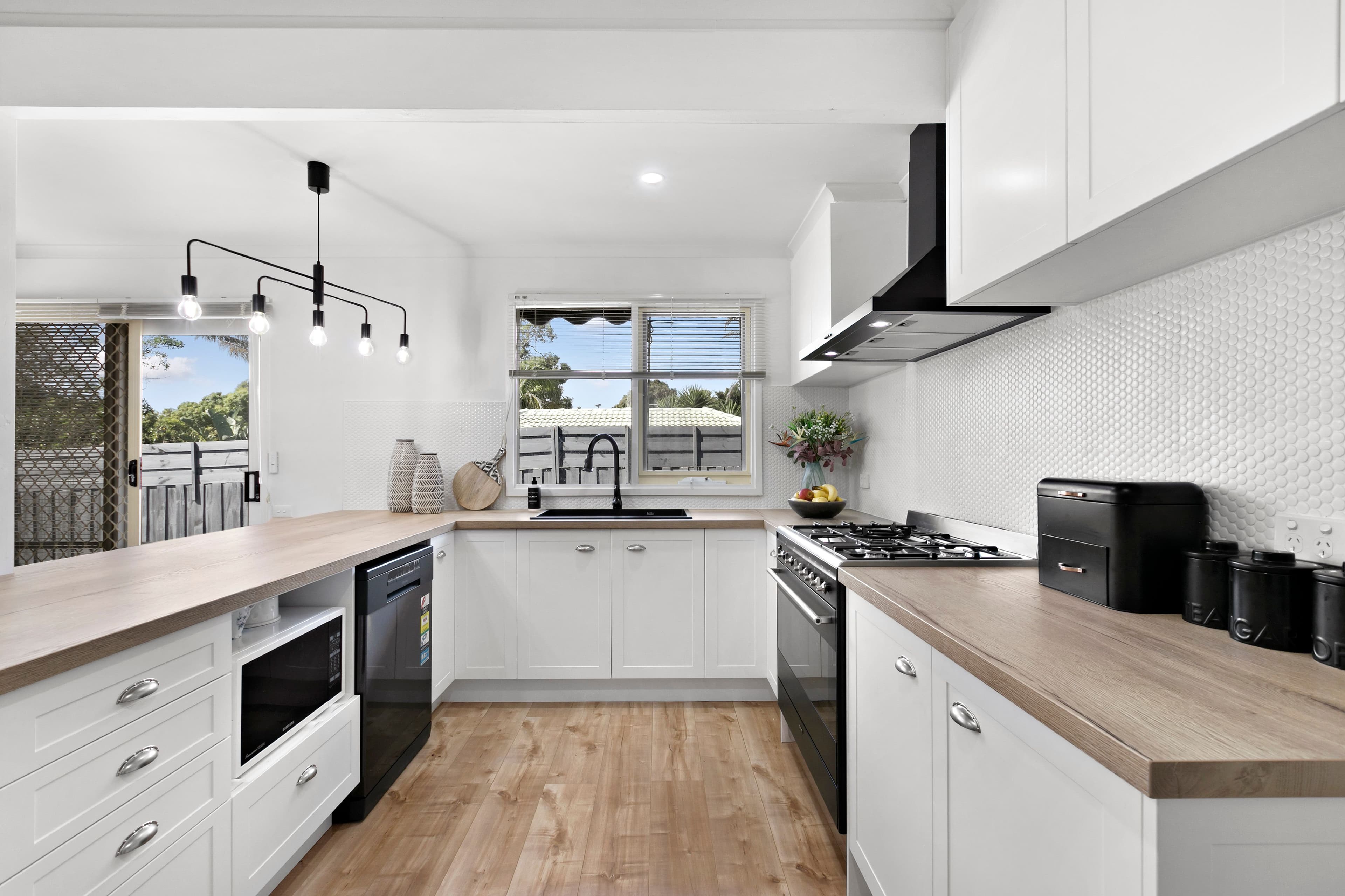 82 Dunsterville Crescent, Frankston VIC 3199, Frankston - Image 1