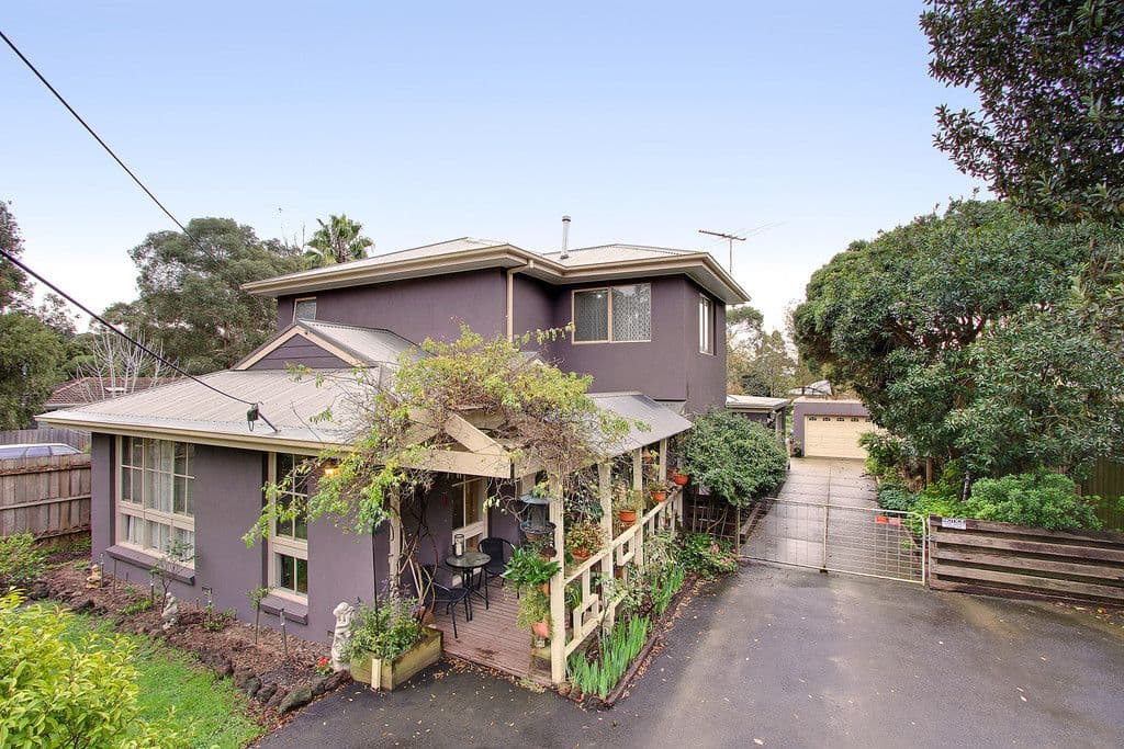 11 ALFRED Street, WANDIN NORTH VIC 3139, Wandin North - Image 1