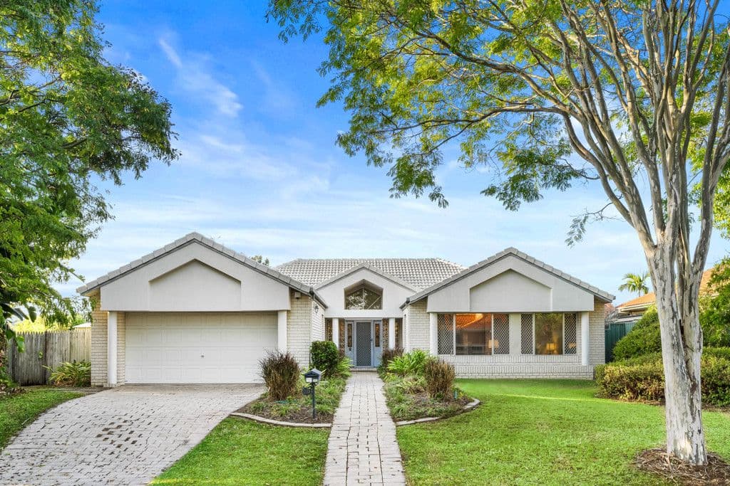 10 Lakkari Street, Eight Mile Plains QLD 4113, Eight Mile Plains - Image 1