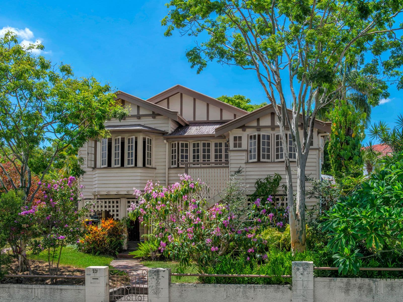 19 Wahroonga Road, Ashgrove QLD 4060, Ashgrove - Image 1