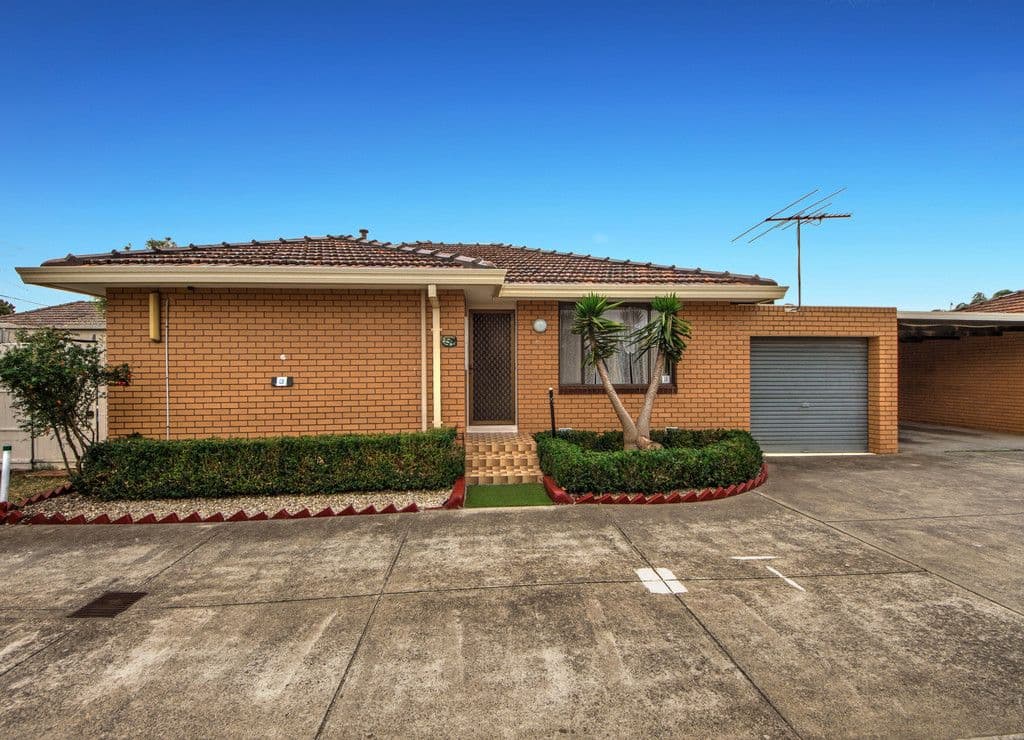 16 Adelaide Street, St Albans VIC 3021, St Albans - Image 1