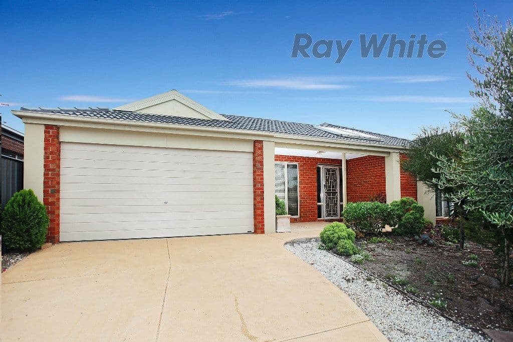 7 Coombes Court, Point Cook VIC 3030, Point Cook - Image 1