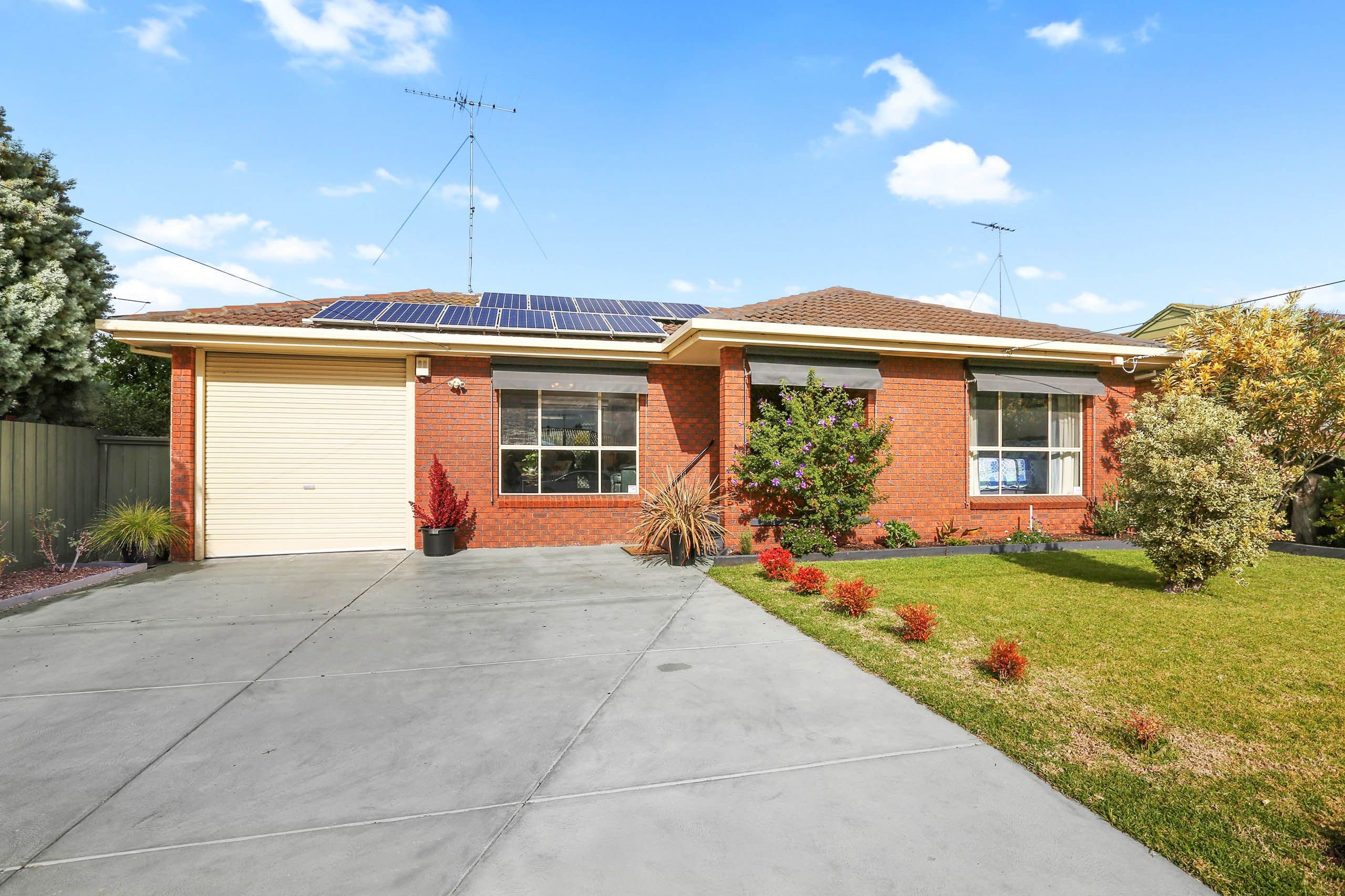 16 Bosbury Street, Norlane VIC 3214, Norlane - Image 1