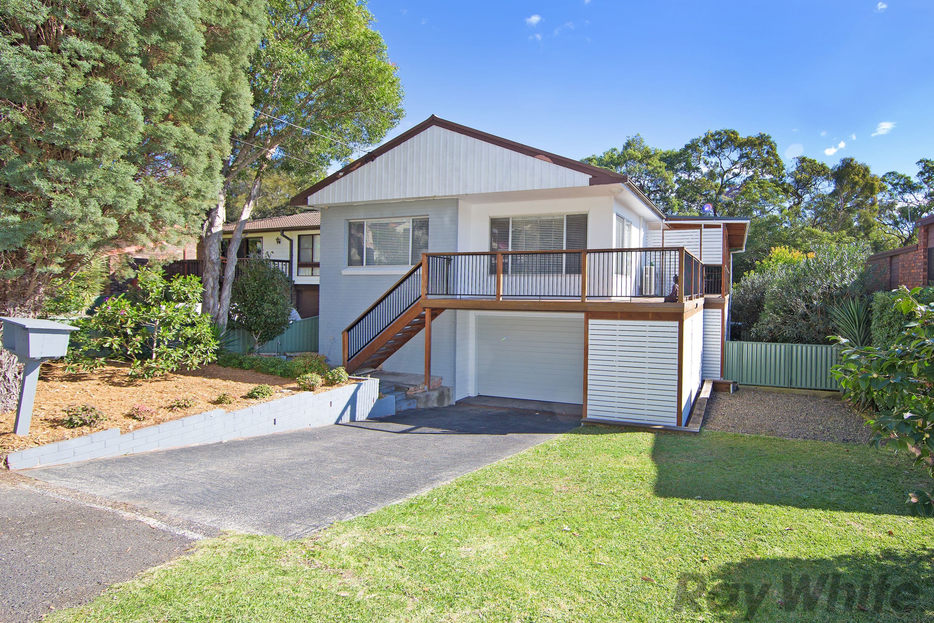 17 Billbabourie Road, Gwandalan - Image 1