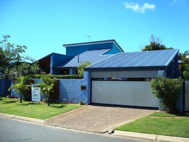 31 Albicore Street, MERMAID WATERS QLD 4218, Mermaid Waters - Image 1