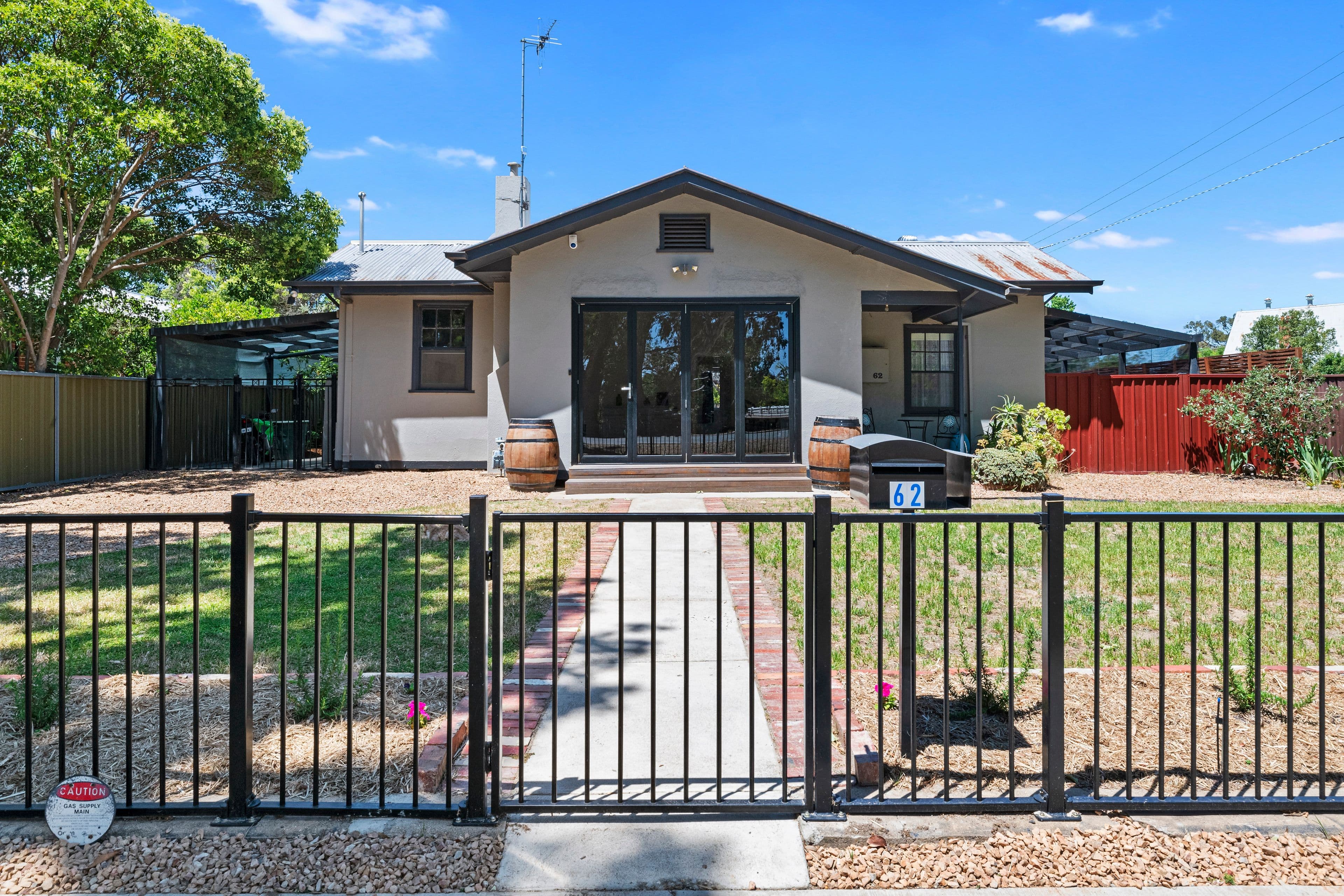 62 Kirkland Avenue, Euroa VIC 3666, Euroa - Image 1