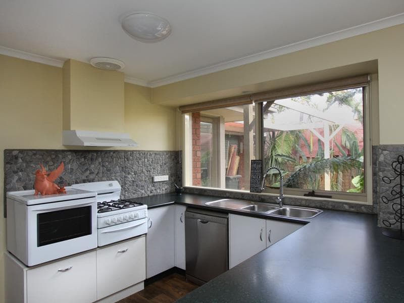 76/313 Crown Street, Hoppers Crossing - Image 1