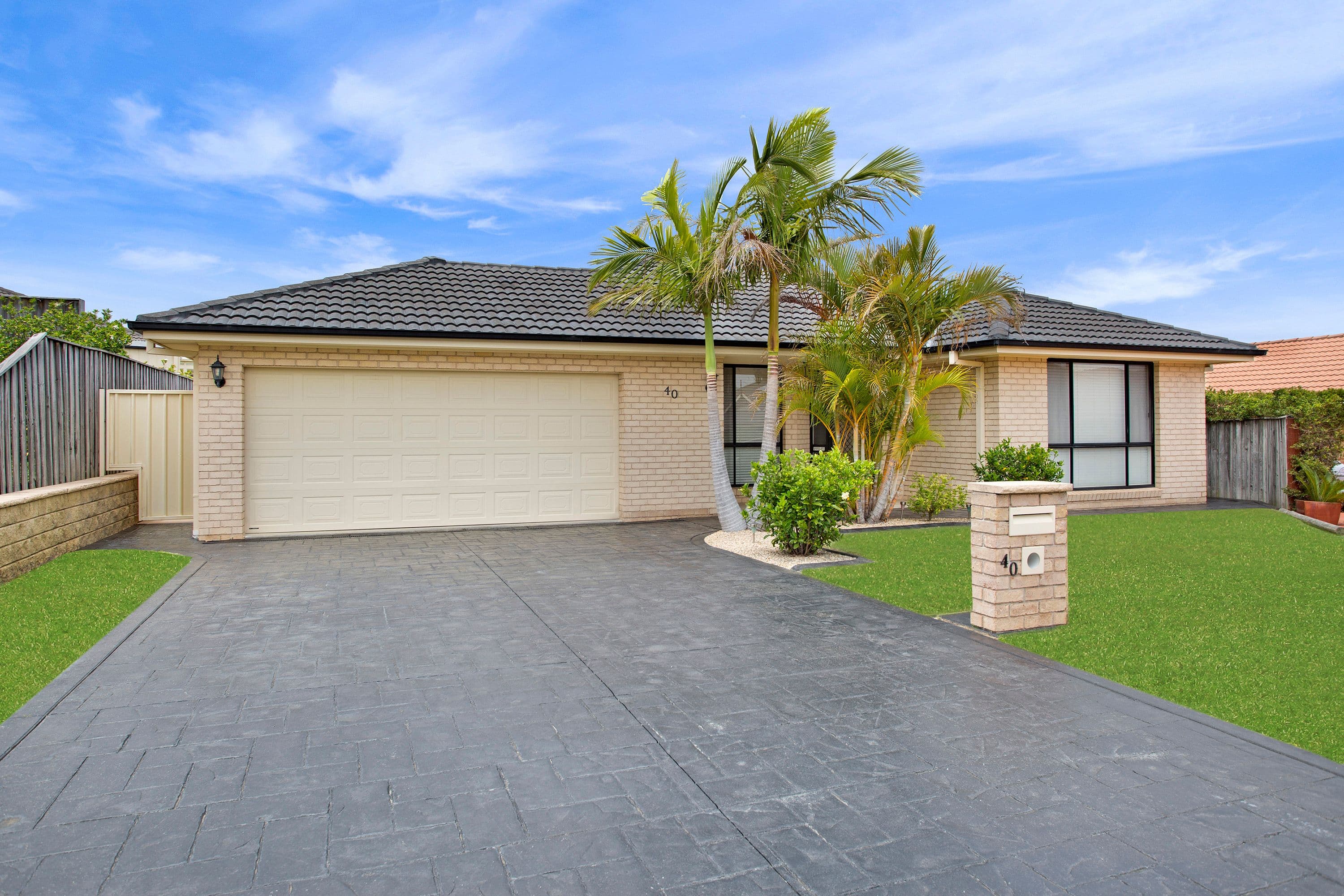 40 Scarborough Place, Bateau Bay - Image 1