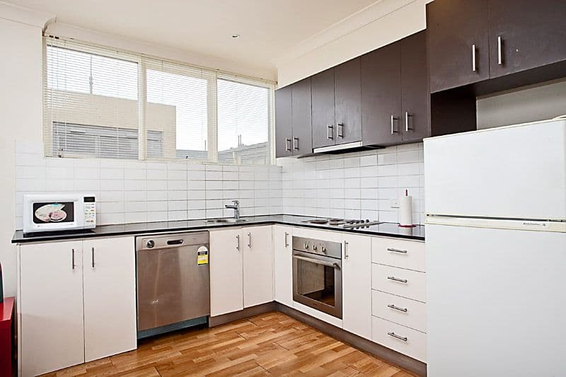 7 Pengelly Court, SUNSHINE VIC 3020, Sunshine - Image 1