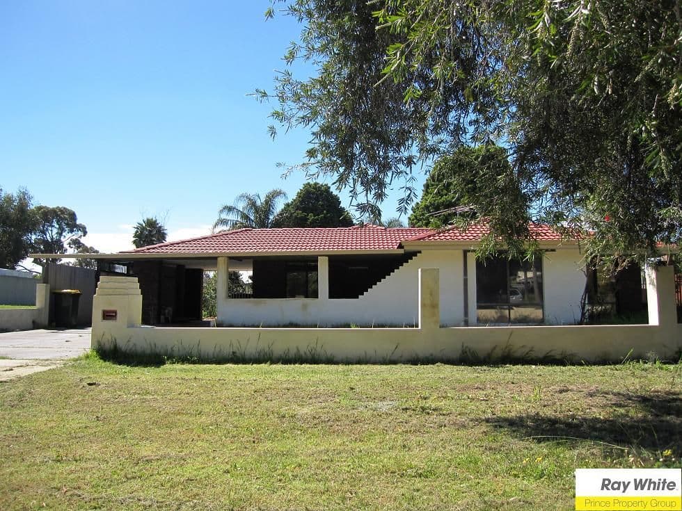 8 Brown Place, BEECHBORO WA 6063, Beechboro - Image 1