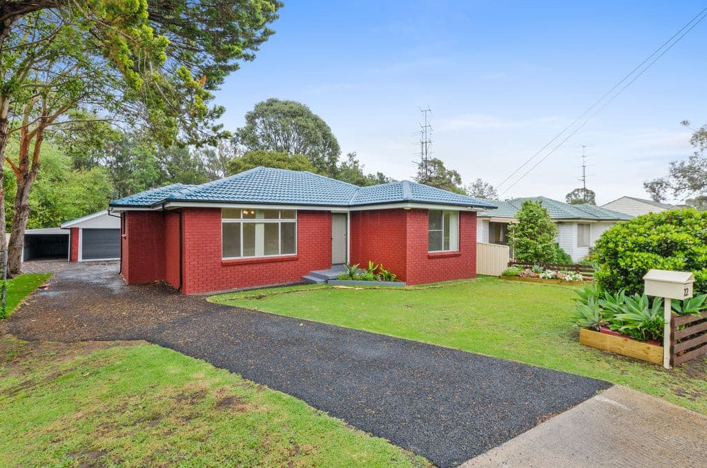 22 Brown Avenue, Dapto - Image 1