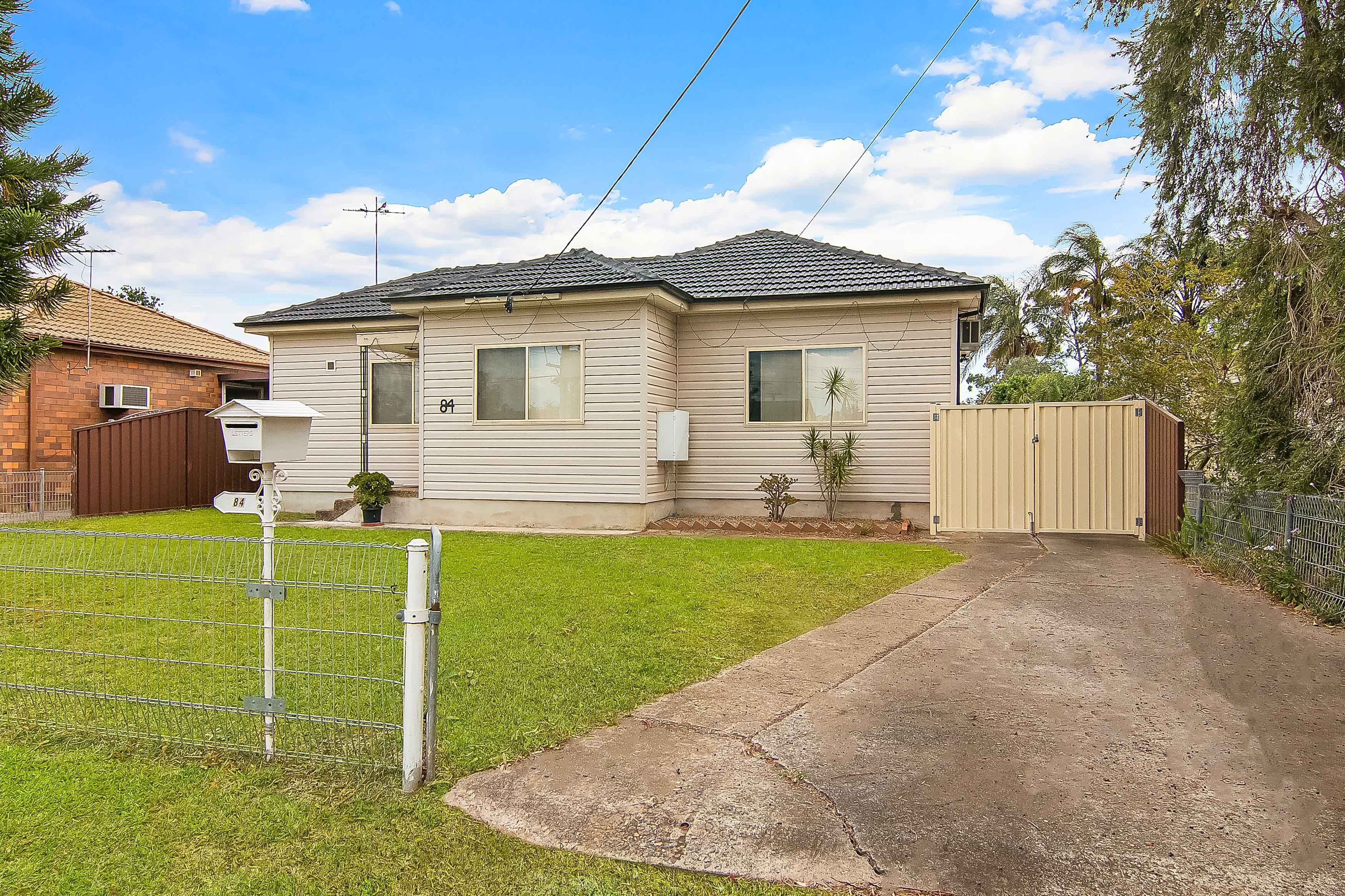 37 Jacka Street, Airds, Airds - Image 1