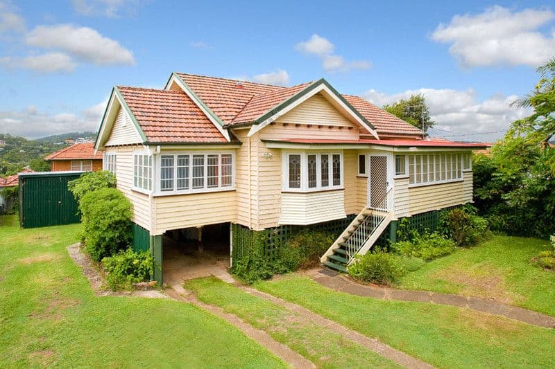 14 Ontario Street, HOLLAND PARK WEST QLD 4121, Holland Park West - Image 1