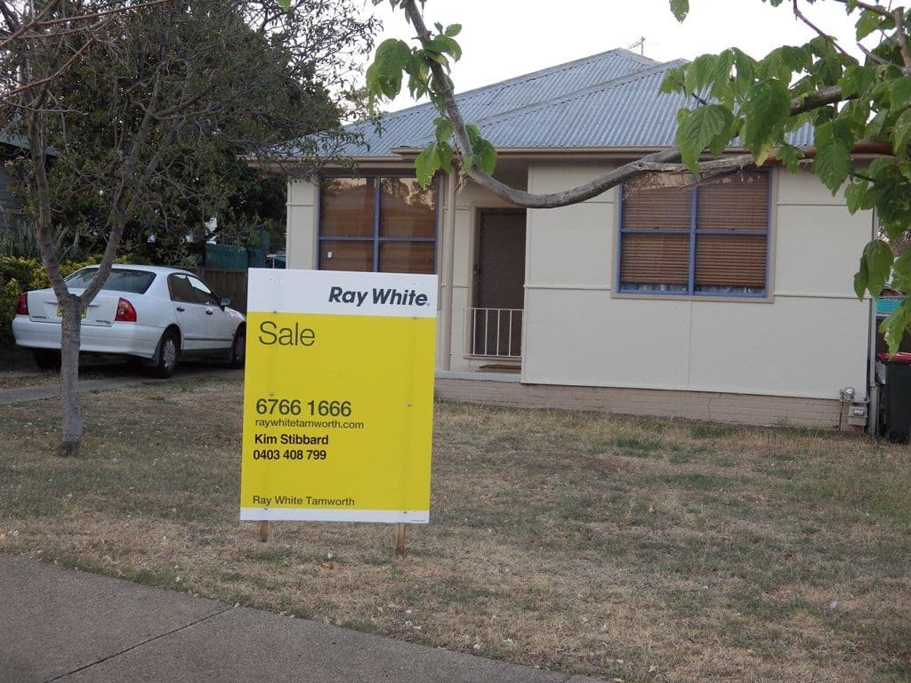 6 Mills Street, Tamworth NSW 2340, South Tamworth - Image 1
