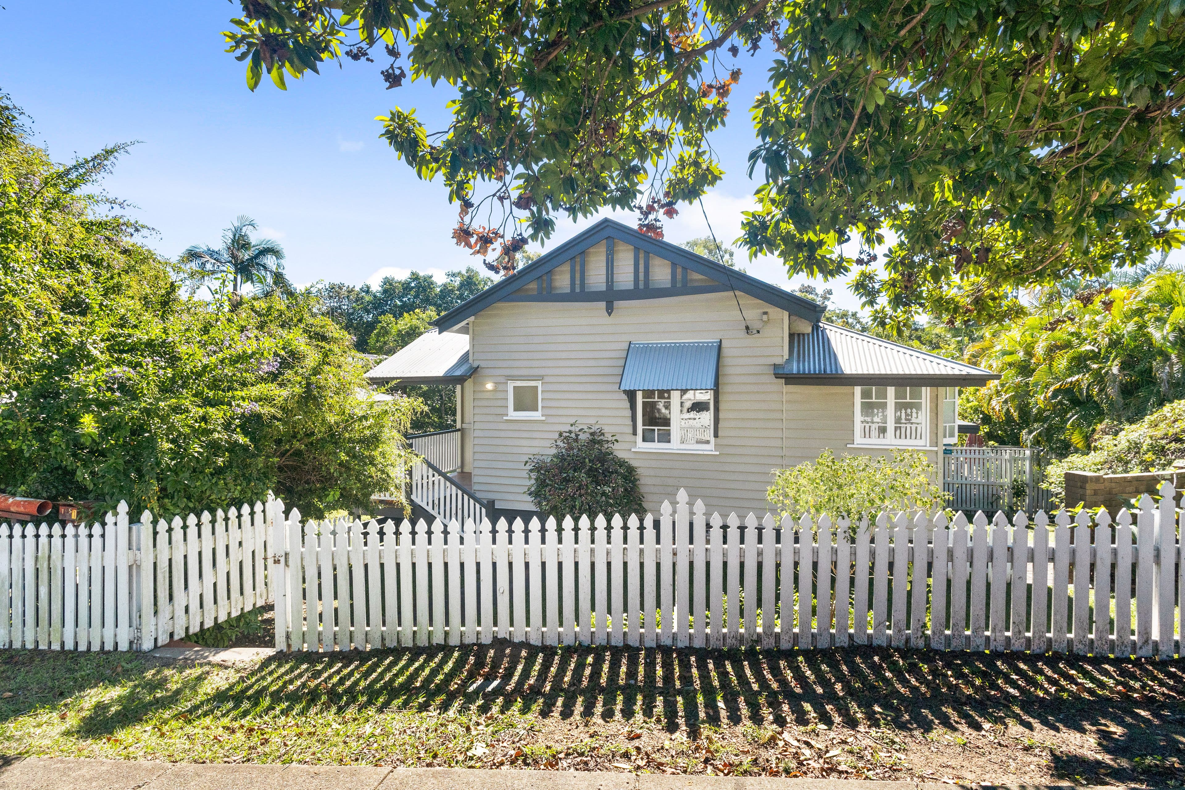 195 Arthur Terrace, Bardon QLD 4065, Bardon - Image 1