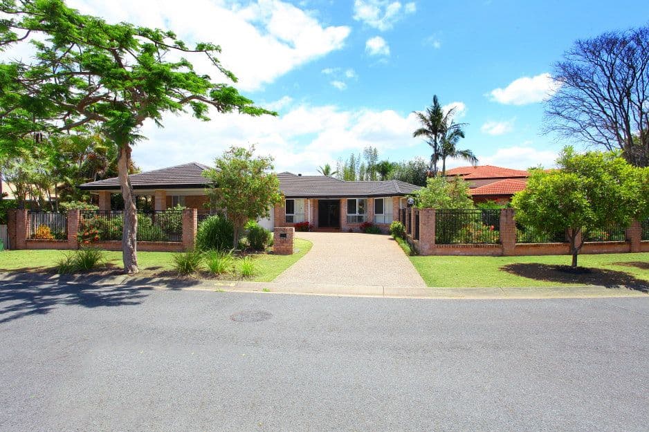 121 Port Jackson Boulevard, Clear Island Waters QLD 4226, Clear Island Waters - Image 1