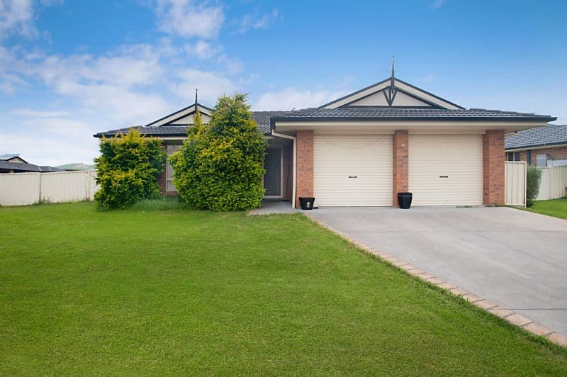 2 Mannall Close, RUTHERFORD NSW 2320, Rutherford - Image 1