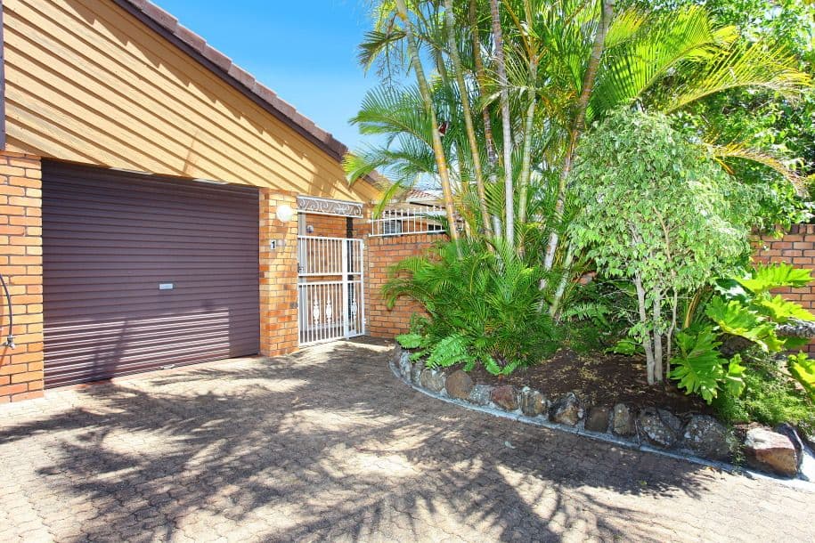 1 /172 Barrier Reef Drive, MERMAID WATERS QLD 4218, Mermaid Waters - Image 1