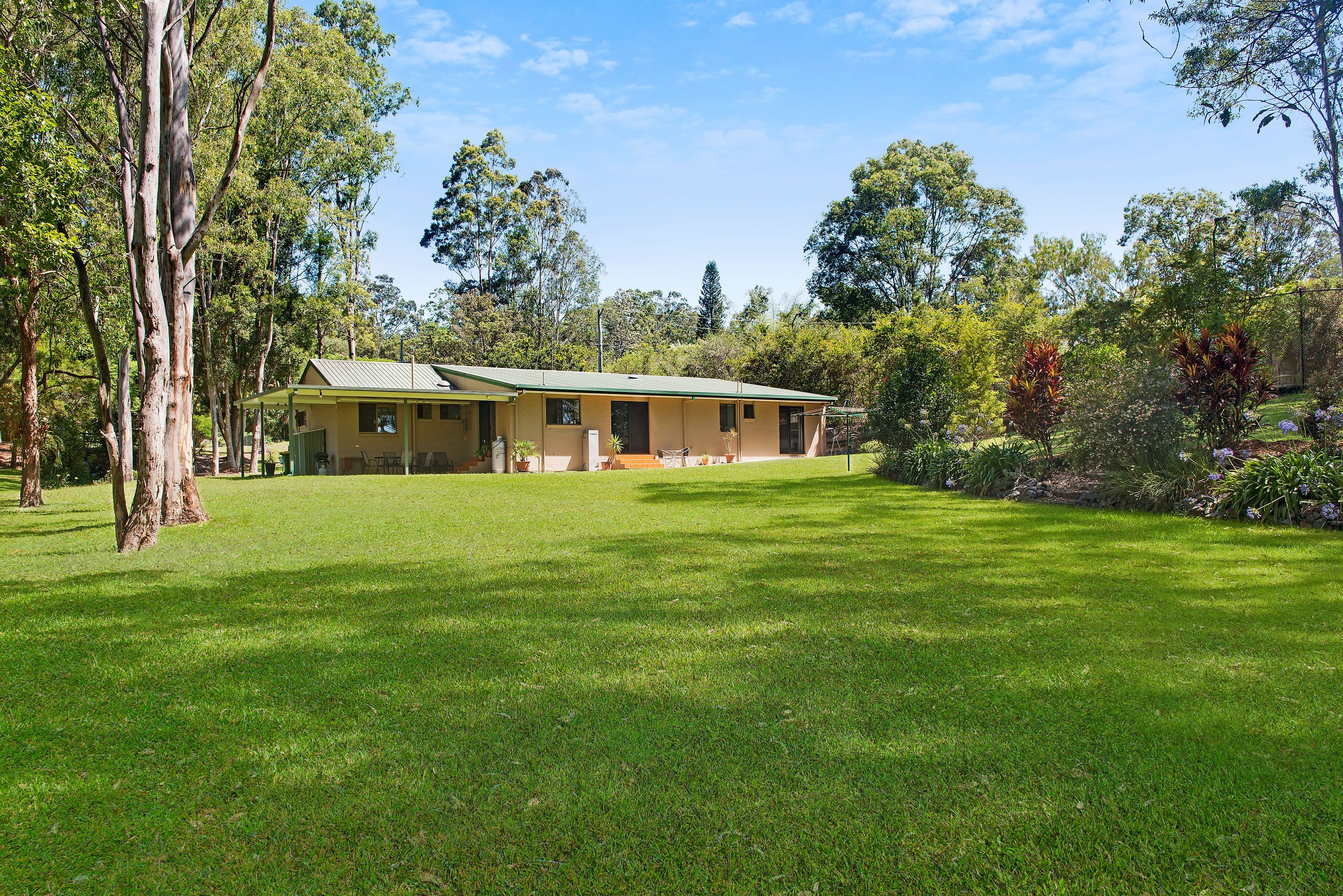 1 Bilkurra Court, Elanora QLD 4221, Elanora - Image 1