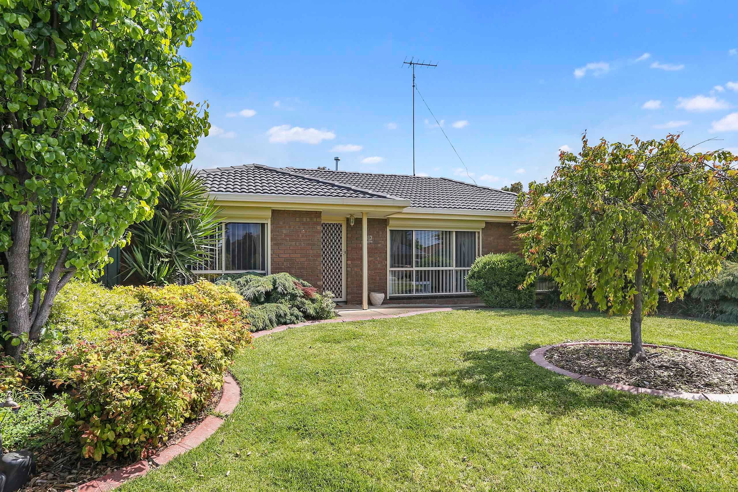 12 Glendye Court, Corio VIC 3214, Corio - Image 1