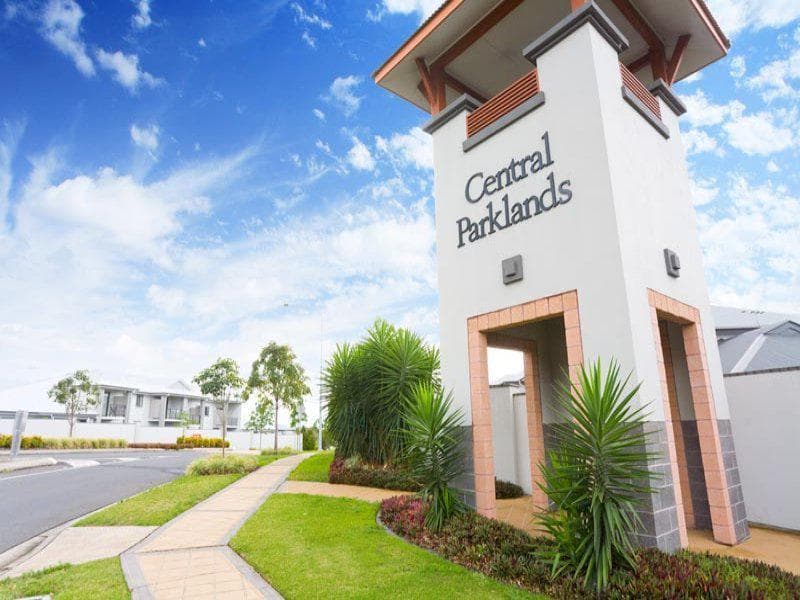 6/7 Greenway Circuit, Mount Ommaney, Mount Ommaney - Image 1