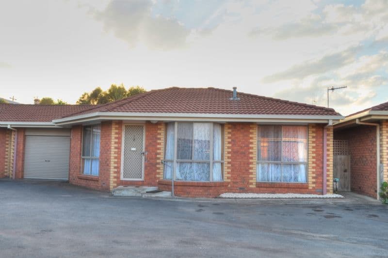 73 Koroit Street, WARRNAMBOOL VIC 3280, Warrnambool - Image 1