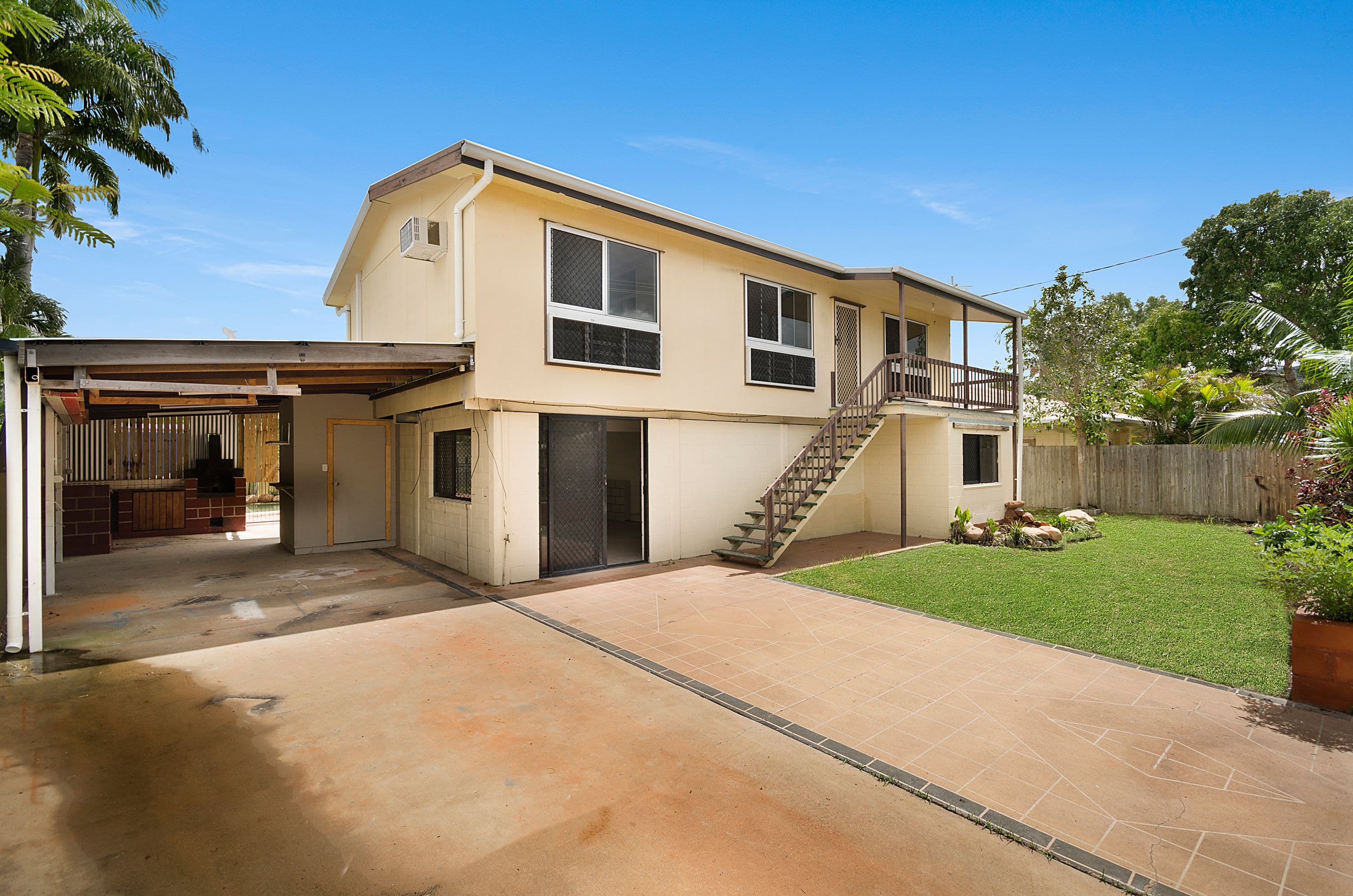 8 Naples Court, Kelso QLD 4815, Kelso - Image 1