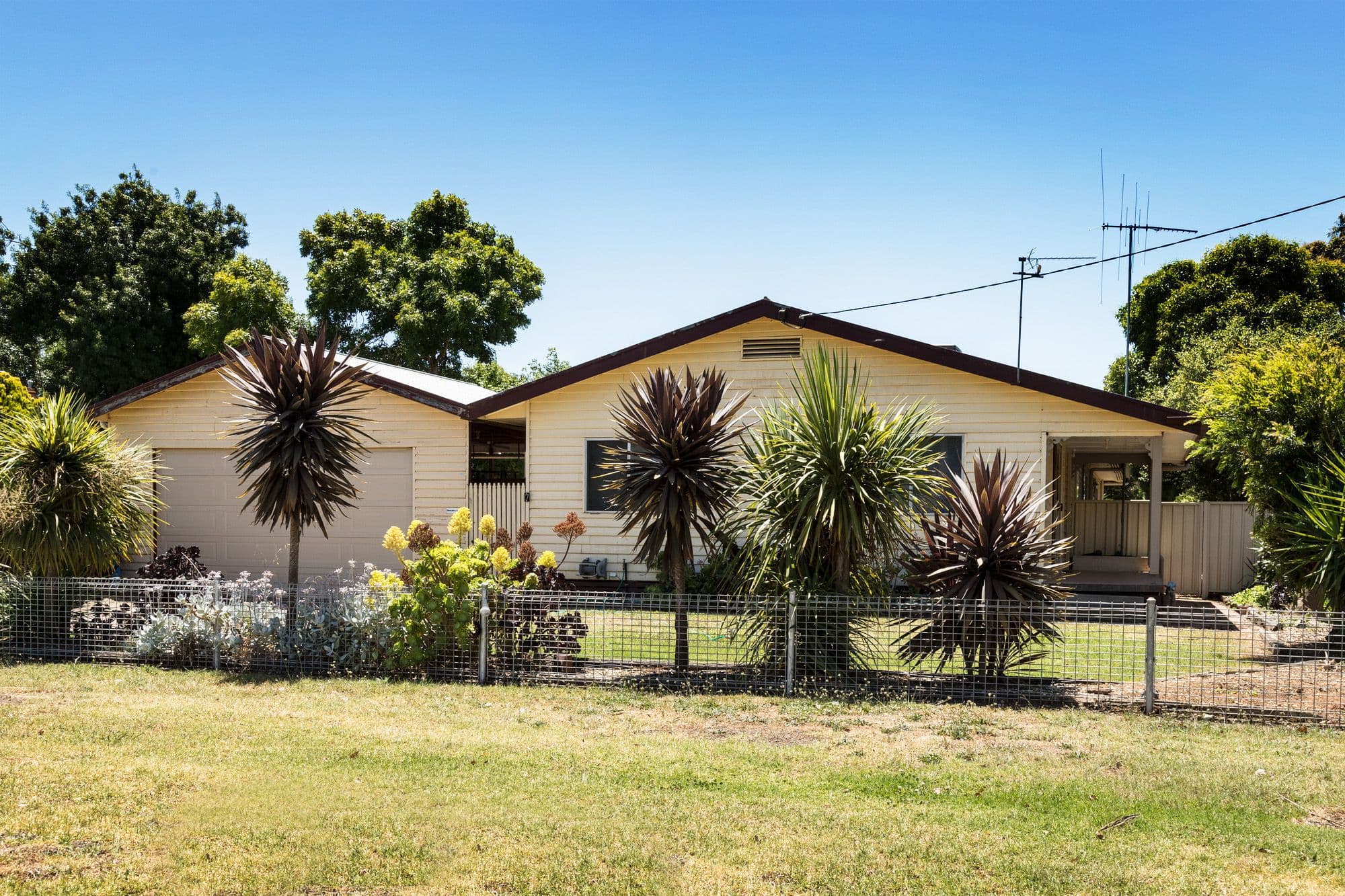 7 Bartlett Street, Tatura VIC 3616, Tatura - Image 1