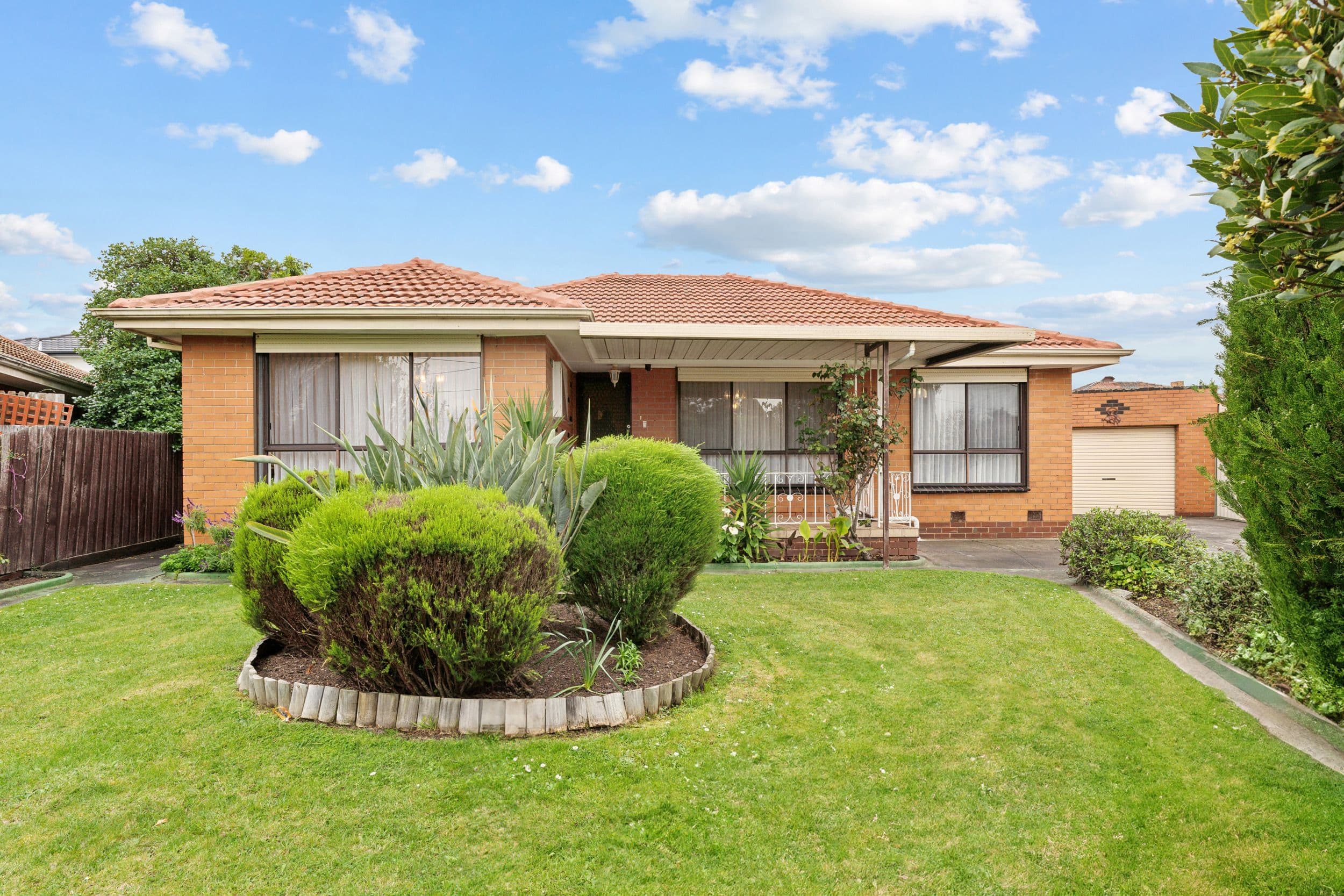 2 Elizabeth Court, Reservoir VIC 3073, Reservoir - Image 1